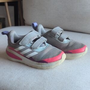 Adidas Kids Sneakers in Gray and Pink